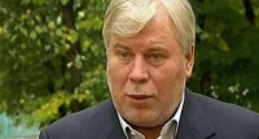 Анатолий Кучерена встретился с летчиками Липецкого авиацентра 