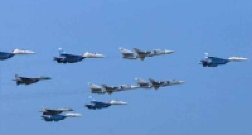  В Липецком авиацентре впервые дозаправили в воздухе новейшие истребители