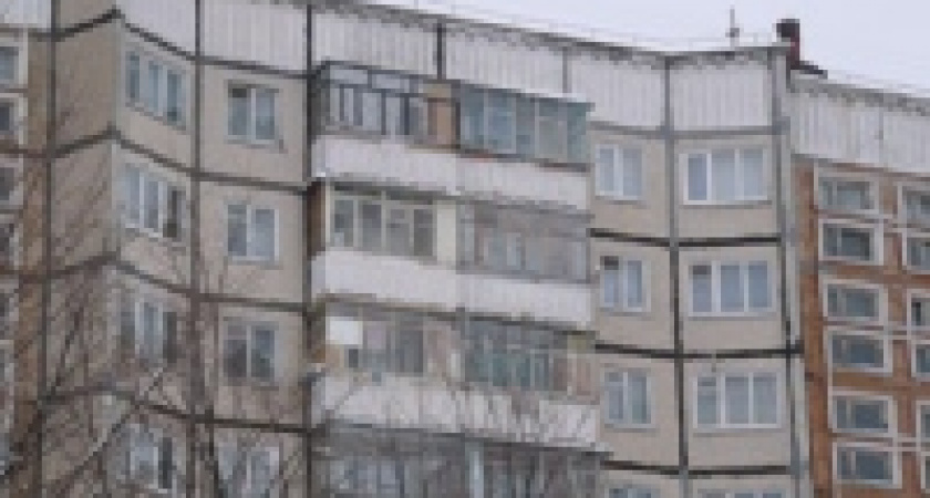 Липецким ветеранам ремонтируют квартиры за казенный счет