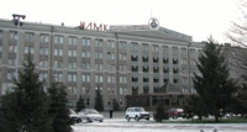 НЛМК готовит подарки своим работницам