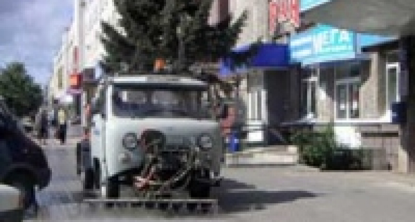 В Липецке станут мыть шампунем улицы