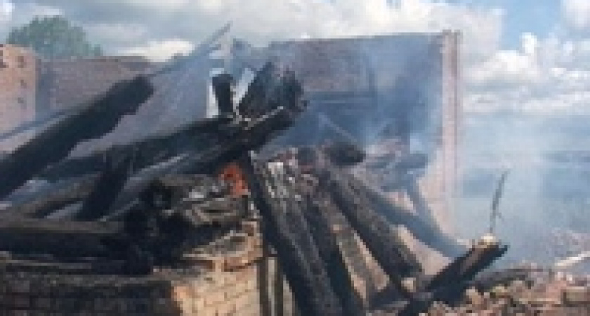 В Липецкой области при пожарах погибли двое