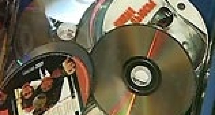 Санитарные врачи ополчились на торговцев DVD-дисками