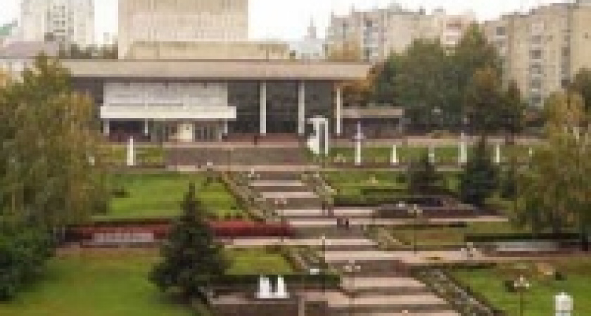 Липецкий академический театр драмы начинает сезон в обновленном зале 