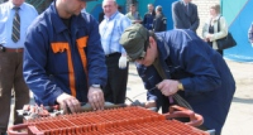 Сварщики и сантехники соревновались в профмастерстве