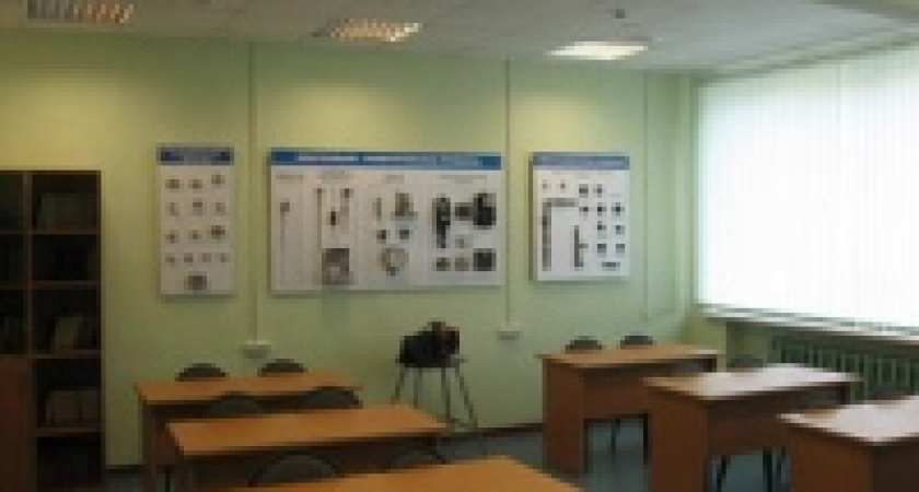 18 работников «Индезита» переучиваются на стропальщиков