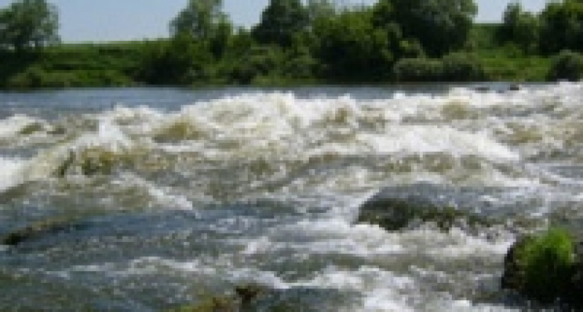 Сильно рискуя, студент спас человека