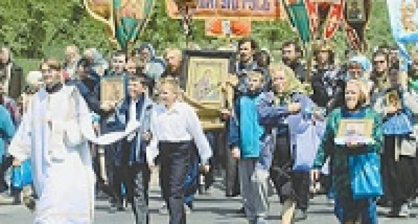 От Христорождественского собора в Липецке отправился крестный ход