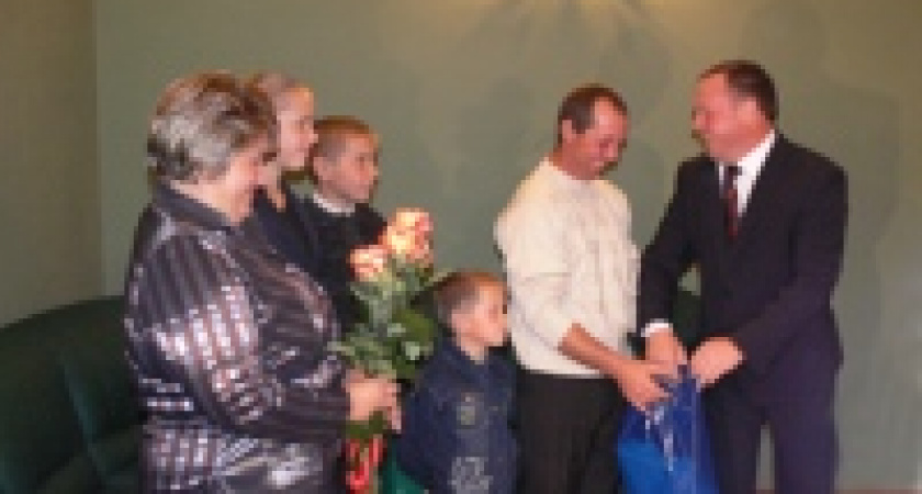 В Липецке в приемной Путина помогли многодетной семье