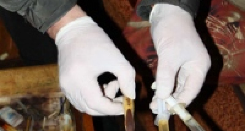 Хозяин наркопритона напал на милиционера 