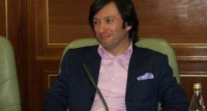 Максим Кавджарадзе - самый бедный сенатор 