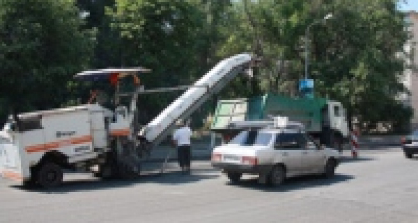 Первый этап капитальных дорожных работ завершится в Липецке к середине лета