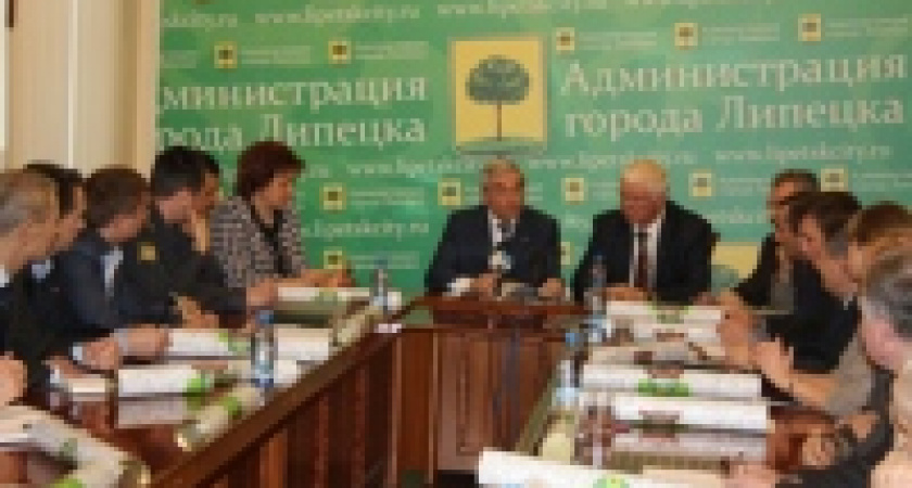 Мэр Липецка встретился с местными политиками