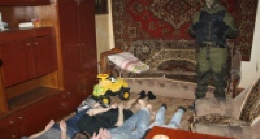 В Липецке ликвидирован «семейный» наркопритон 