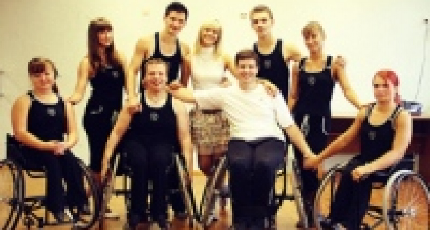 Танцоры на колясках концертом отметят пятилетие ансамбля «Параллели»