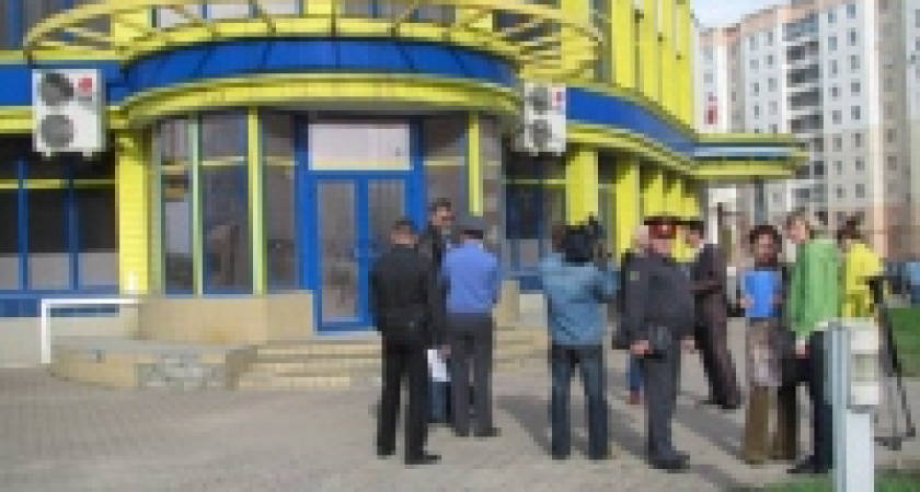  В 27 микрорайоне Липецка провели рейд по выявлению нарушений правил городского благоустройства