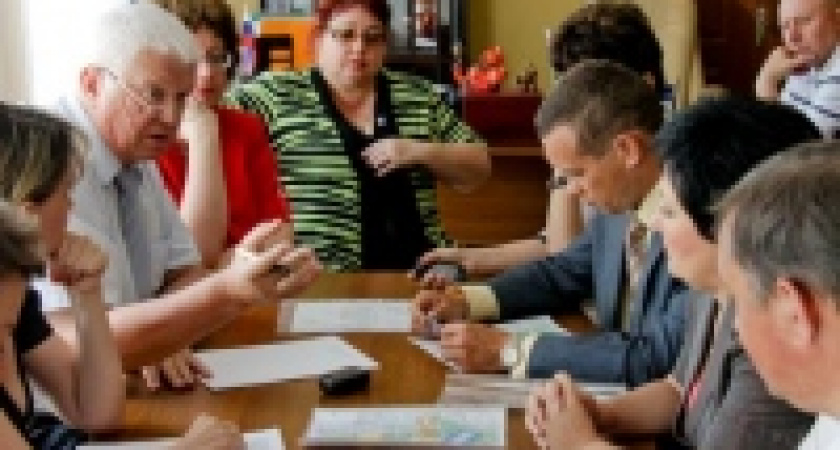 Депутаты проконтролируют благоустройство территории вокруг школы №55 