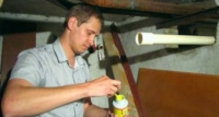 В доме на улице Космонавтов впервые в Липецке установили трубы из нового материала 