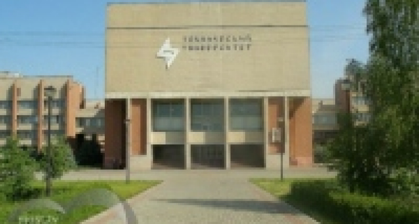 Преподаватель немецкого языка в ЛГТУ получила взятку