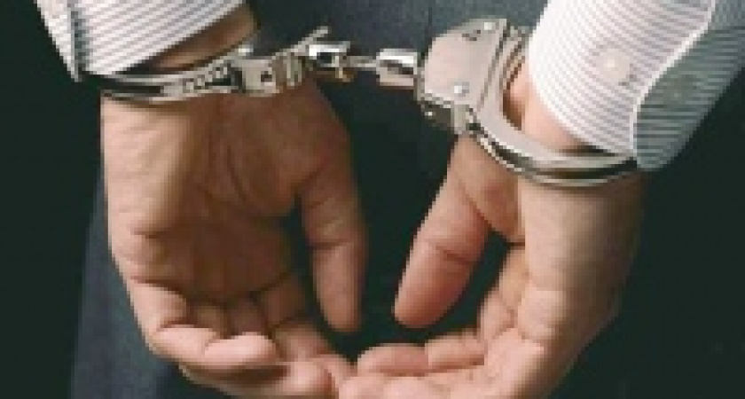 Липецких полицейских арестовали на два месяца за домогательства