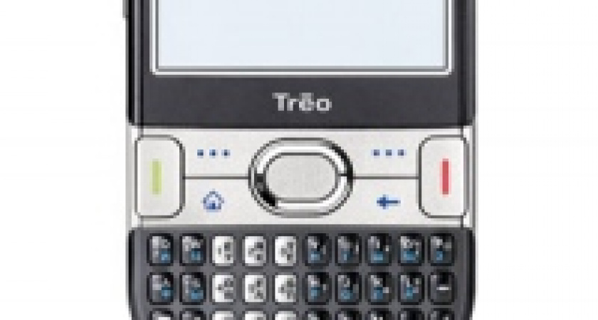 Компании «Евросеть», Microsoft и Palm объявляют о начале продаж первого в России коммуникатора Palm Treo