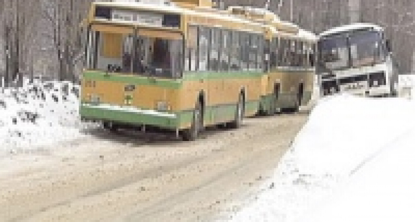 На улице Неделина - ремонт