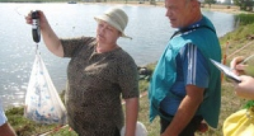 В Липецкой области выявили лучших рыбаков среди инвалидов по зрению