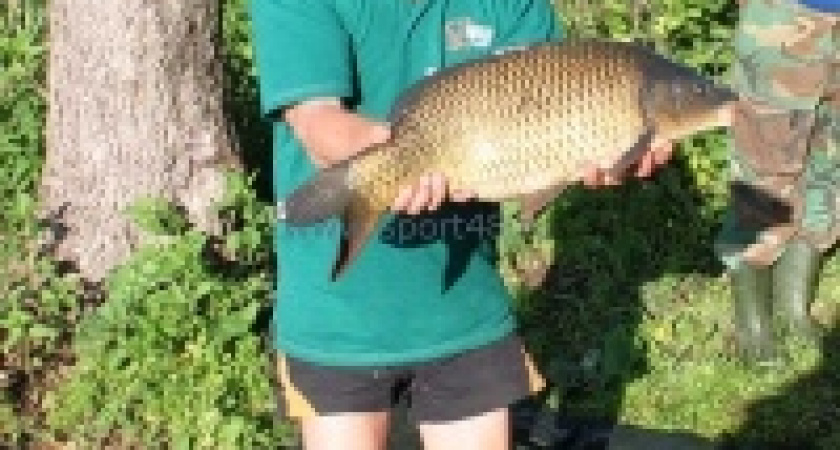 Неподалеку от Липецка выловили карпа в девять с половиной килограммов 