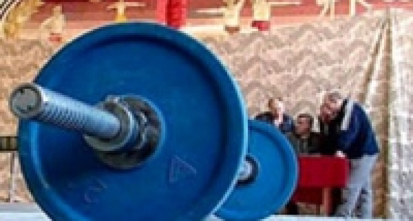 9-летняя девочка стала самой сильной на соревнованиях по тяжелой атлетике в Липецкой области