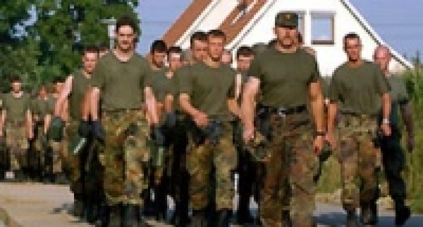 В ФРГ срок воинской службы сокращен с 9 месяцев до полугода