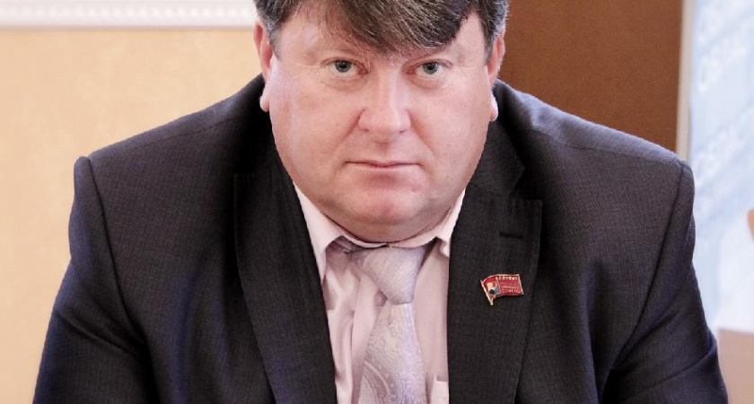 Председатель Долгоруковского райсовета ушёл в отставку