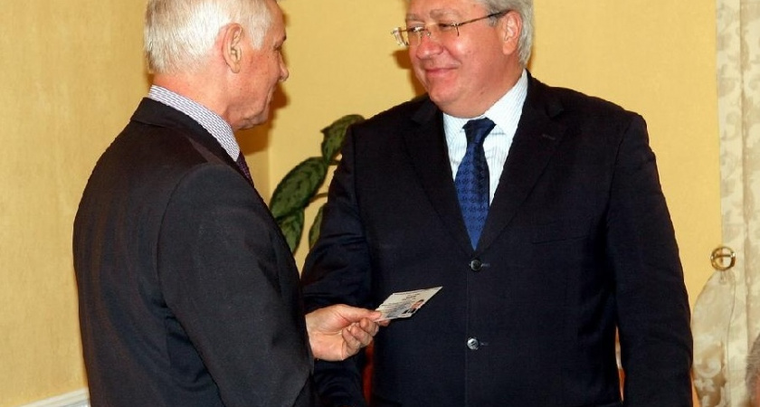 Место бывшего депутата Липецкого облсовета Оксаны Глотовой досталось врачу