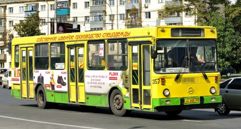 Подконтрольные властям «Липецкие автобусные линии» собираются закупать автобусы в кредит