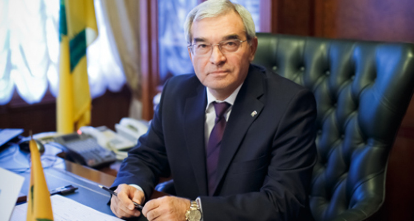 Глава Липецка Михаил Гулевский пока не определился, хочет ли он остаться в мэрии или уйти в горсовет