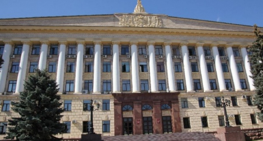Трое известных липчан борются за пост омбудсмена