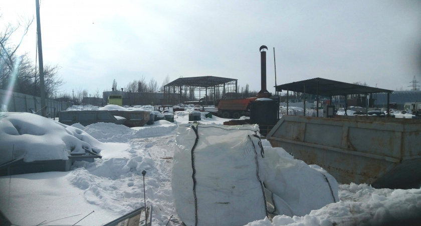 Медицинские отходы из Белгородской области закапывают в Липецке?