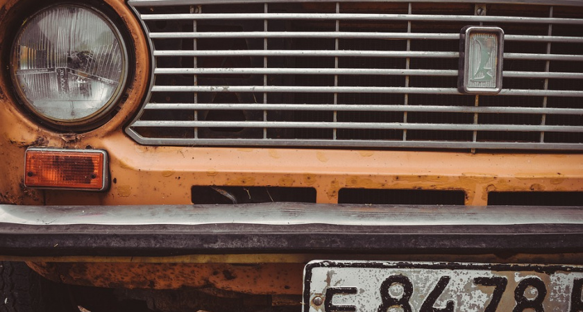 Низкие зарплаты в Липецкой области заставляют жителей региона отказаться от покупки автомобиля