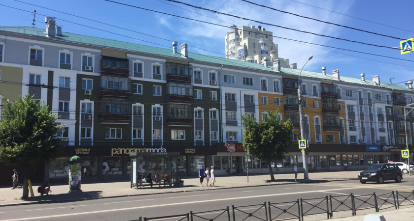 Главный архитектор Липецка положительно оценила капремонт фасадов одной из основных исторических улиц города