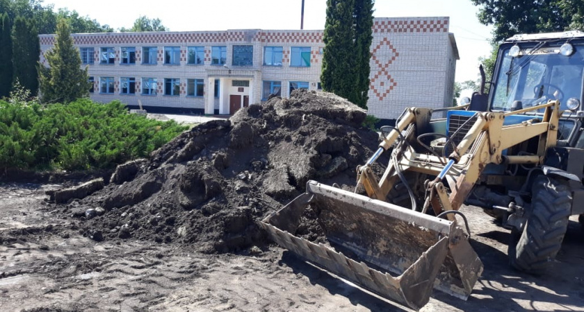 В Елецком районе Липецкой области оборудуют площадь с фонтанами