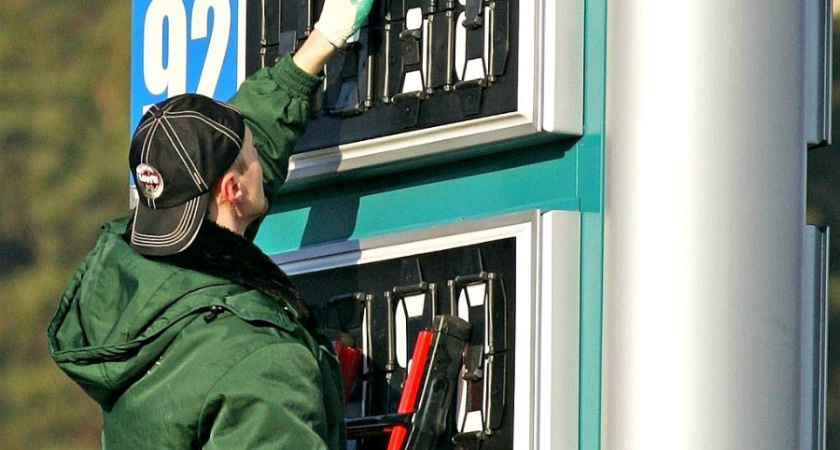 Липчан шокировали «поборы на бензин» и увеличение НДС