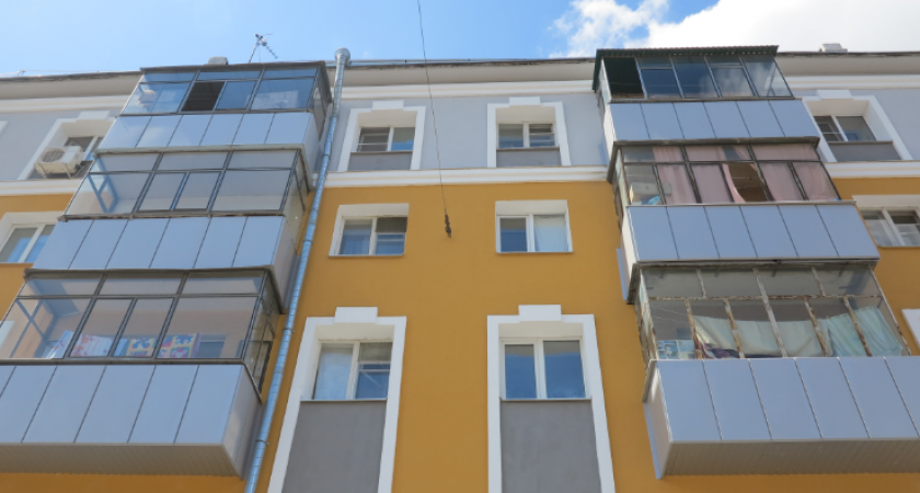 Обновленный фасад дома на Центральной улице Липецка гармонично вписался в архитектуру города