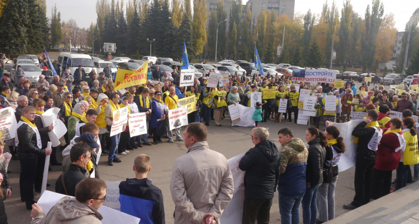 Стабилизирующаяся ситуация в Липецке с обманутыми дольщиками дала очередной повод для митинга