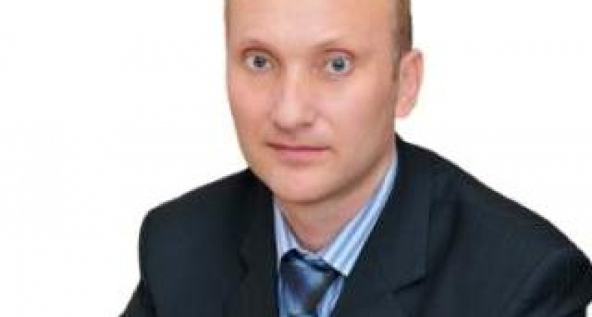 Депутаты доверили руководить Добровским районом Липецкой области Анатолию Попову пока с приставкой «и.о.»