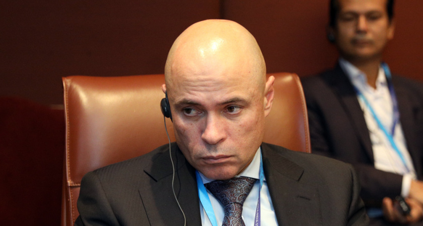 Крылатая фраза липецкого губернатора обеспечила ему попадание в программу на первом канале