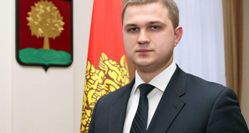 Алексей Щедров пришёл на место главы прославившейся скандальными закупками администрации Задонского района Липецкой области 