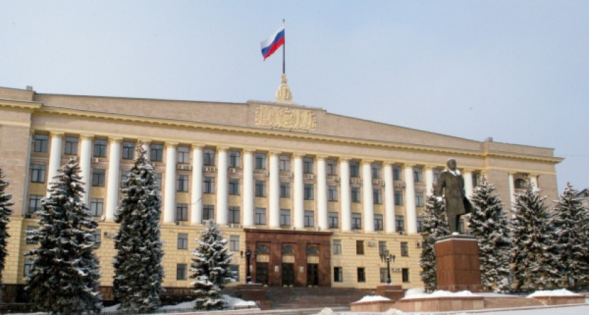 Антисемитская реплика Евгении Уваркиной и громкие отставки не позволили Липецкой области подняться в рейтинге