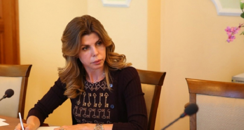 Евгения Уваркина снова остаётся «за бортом» тройки лидеров первых лиц ЦФО