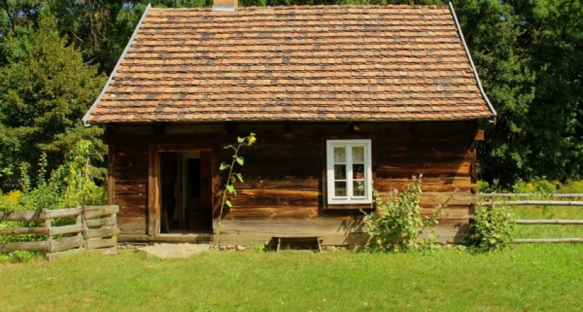 Цены на частные дома в Липецкой области упали на 8%