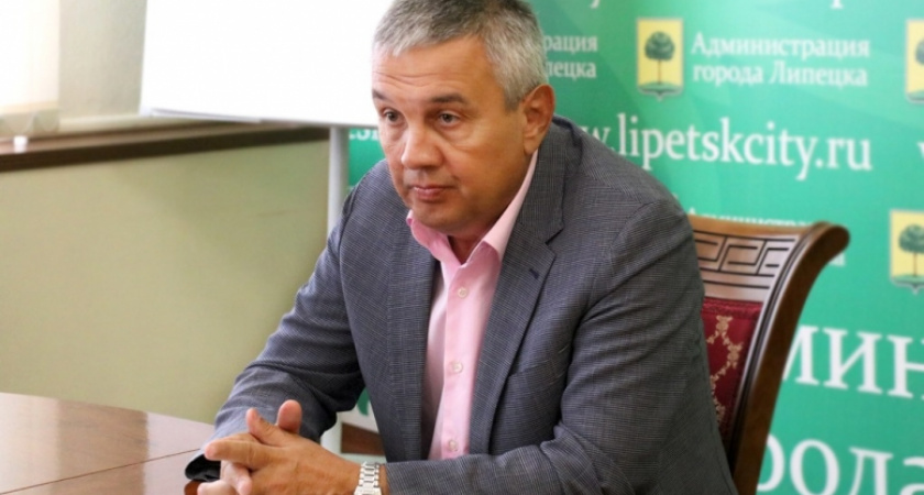 Отвечающий за спорт в Липецке Олег Токарев решил уйти в отставку