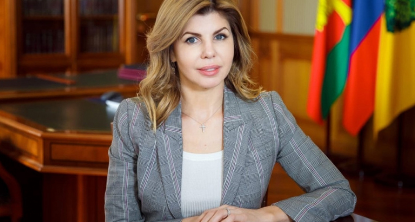 Мэр Липецка Евгения Уваркина не отдает коллегам лидирующую позицию в медаирейтинге